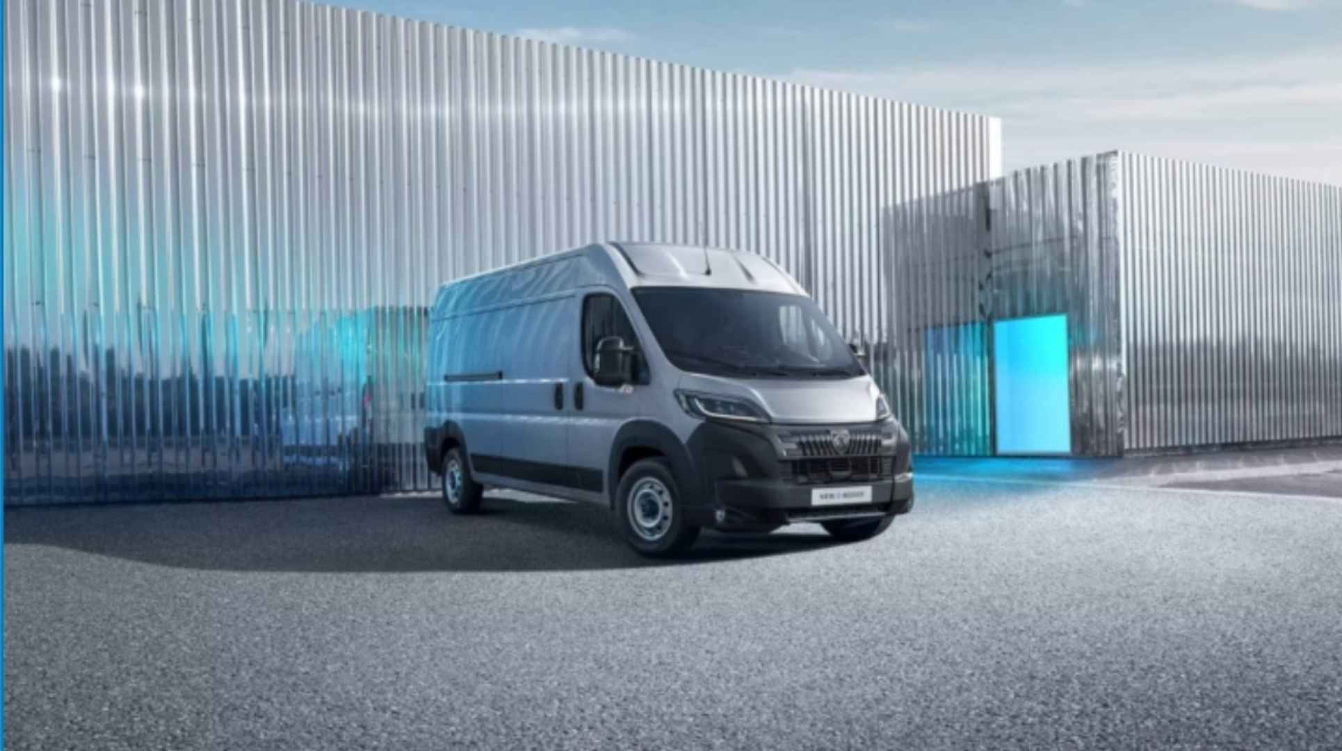 design-exterieur-utilitaire-electrique-peugeot-e-boxer-valence-financement