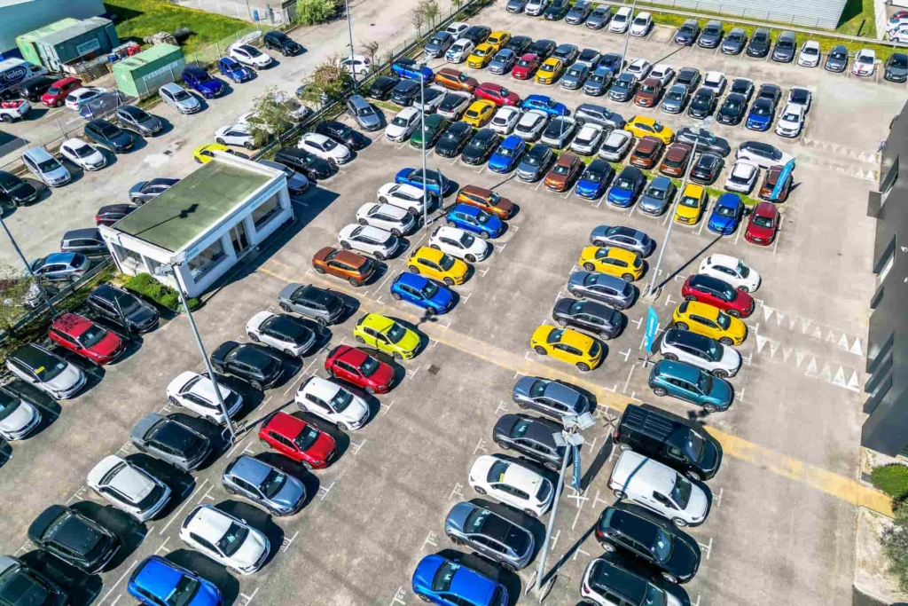 Canicule à Valence : 5 conseils d&rsquo;experts pour protéger votre batterie et votre autonomie